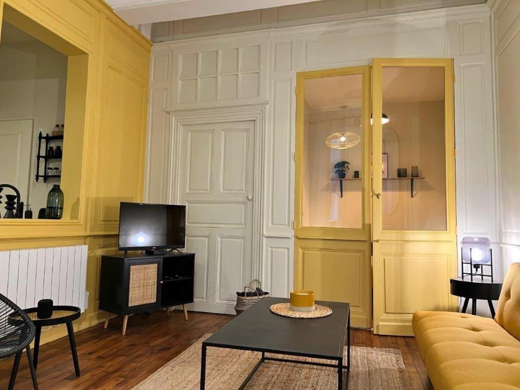 Apartamento Le Boudoir De Clem Chalon-sur-Saône Exterior foto